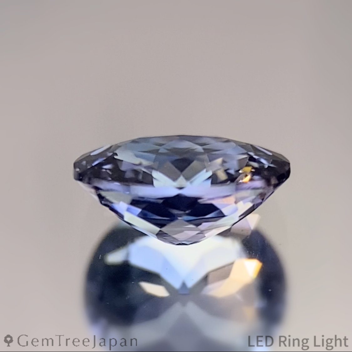 Purplish Blue Sapphire 0.656ct / Kanchanaburi