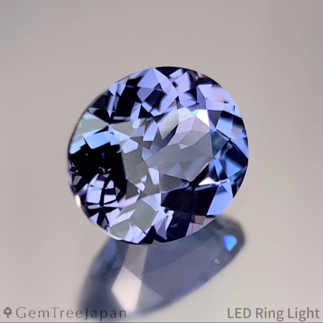 Purplish Blue Sapphire 0.656ct / Kanchanaburi