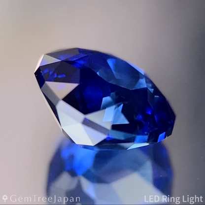 Royal Blue Sapphire 1.628ct / Burma