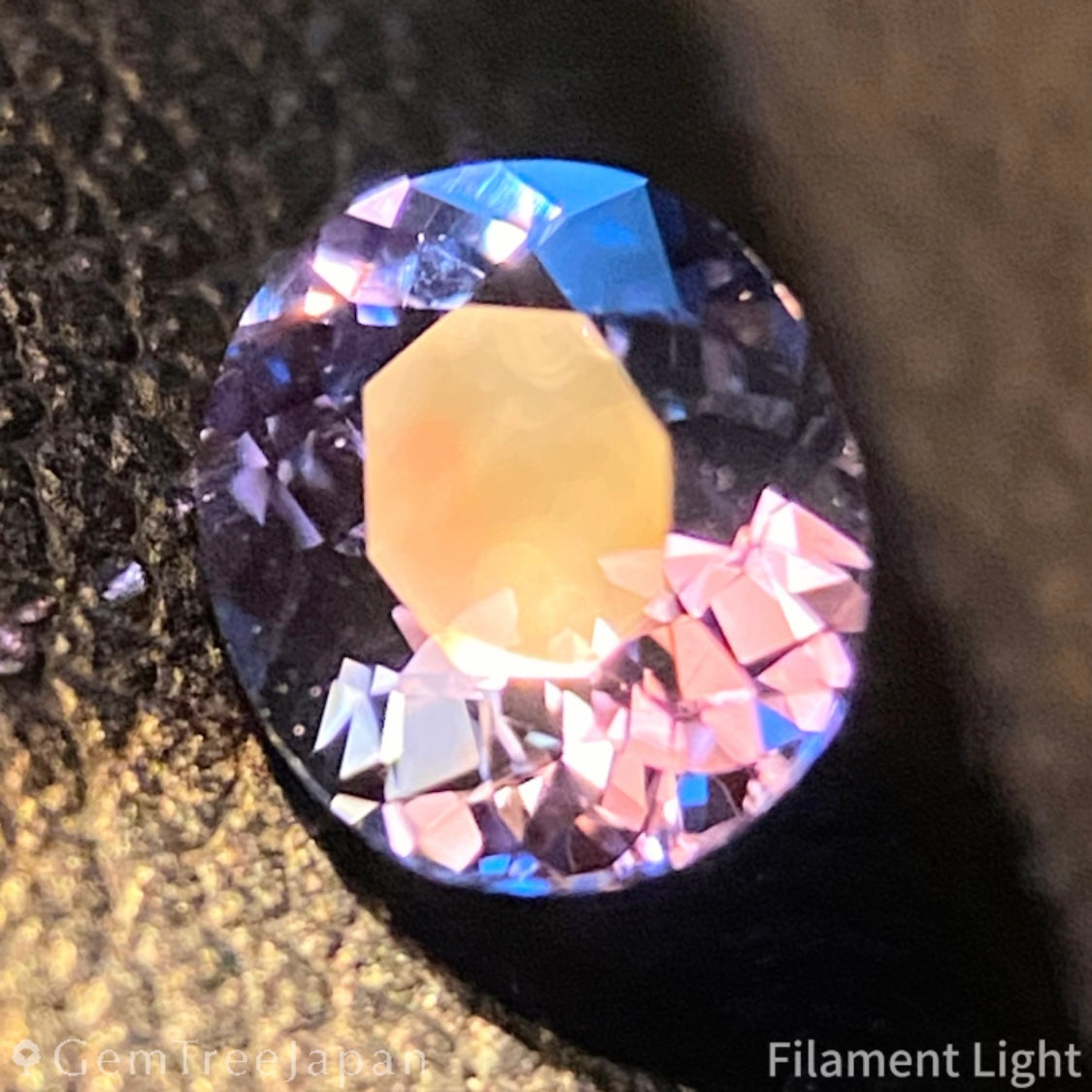 Purplish Blue Sapphire 0.656ct / Kanchanaburi