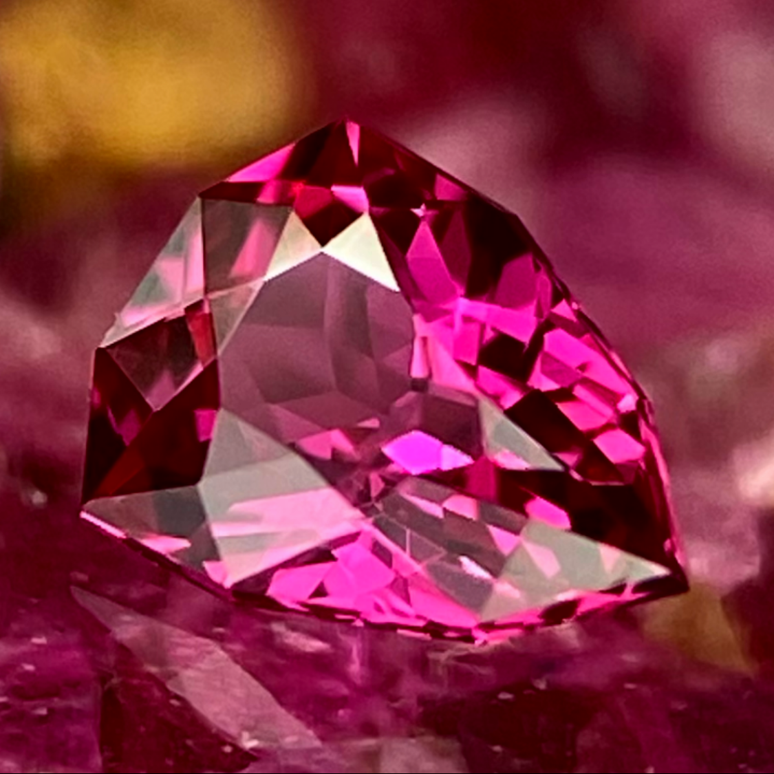 Ruby 0.168ct / Thailand