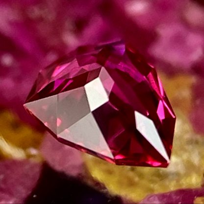 Ruby 0.168ct / Thailand