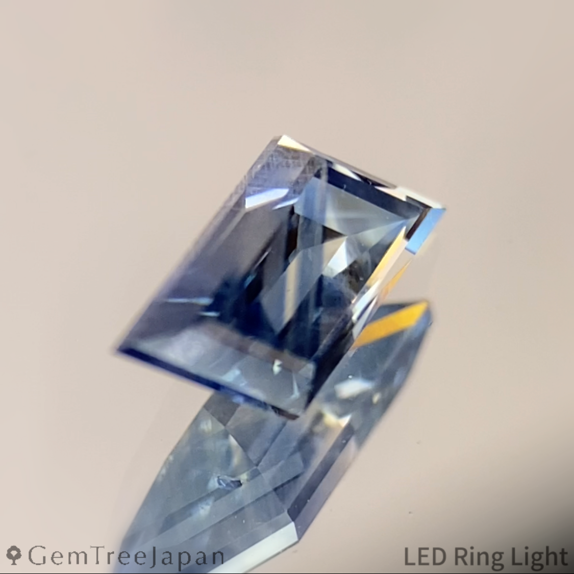 [from Rough] Unheated Sapphire 0.893ct / Kanchanaburi