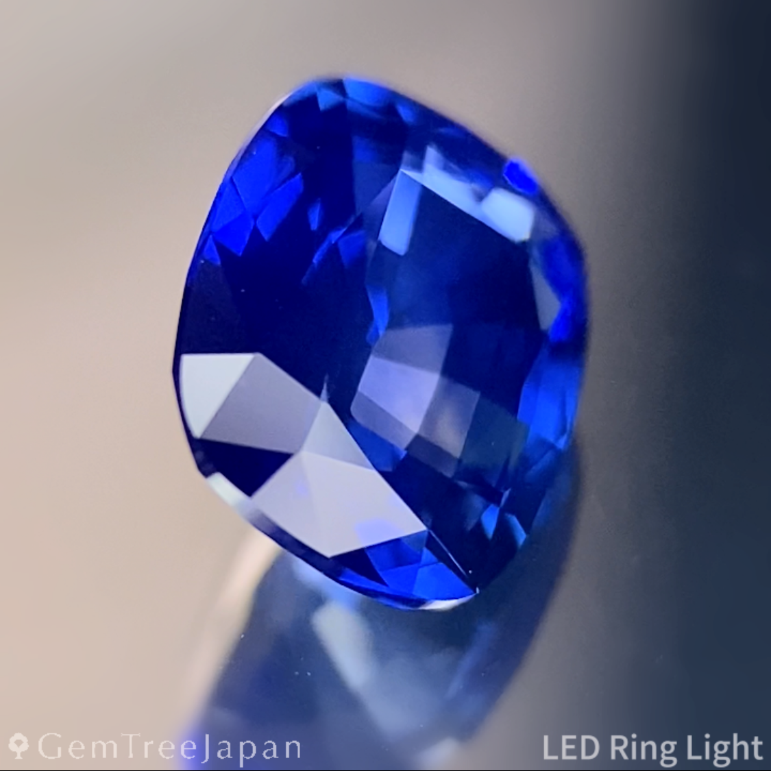 Cornflower Blue Sapphire 1.058ct / Burma