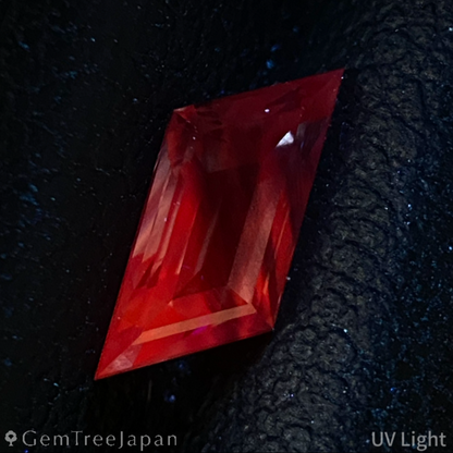 [from Rough] Unheated Sapphire 0.893ct / Kanchanaburi