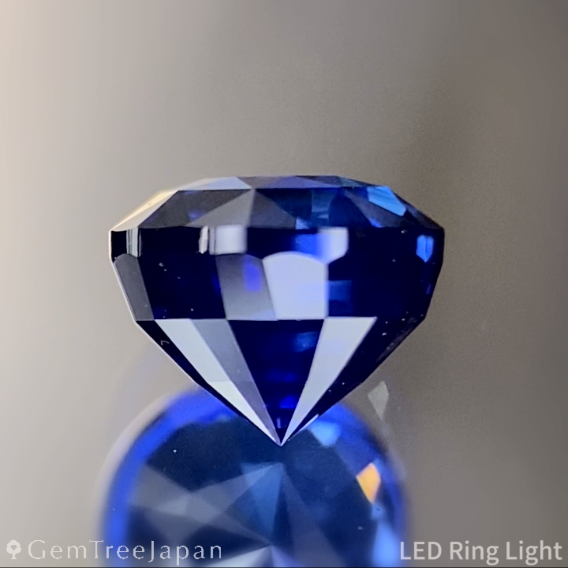 Royal Blue Sapphire 1.114ct / Burma