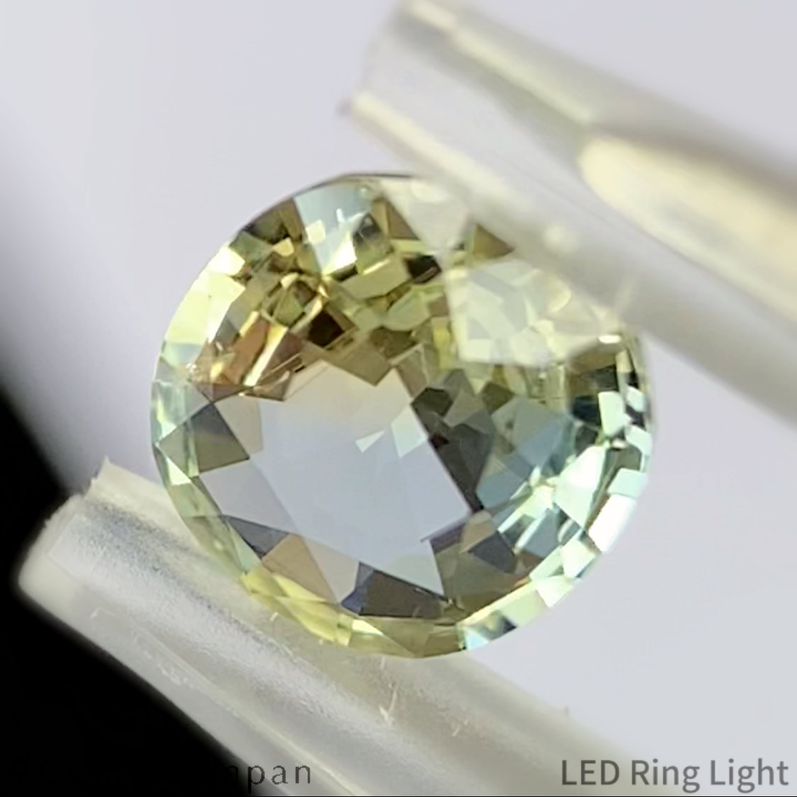 Unheated Sapphire 0.892ct / Kanchanaburi