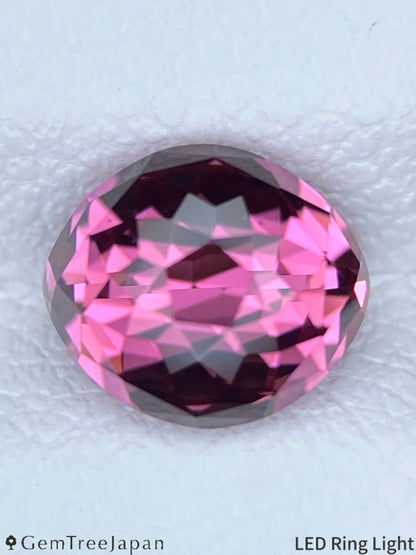 “Blossom Eye" Malaya Garnet 1.613ct / Tanzania 【One Price】