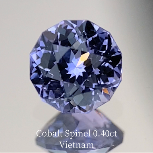 Cobalt Spinel 0.40ct / Vietnam