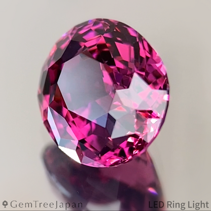 【SP Trial Price】"Table Cube Cut 2" Rhodolite Garnet 2.252ct / Tanzania