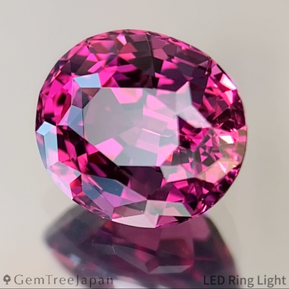 【SP Trial Price】"Table Cube Cut 2" Rhodolite Garnet 2.252ct / Tanzania