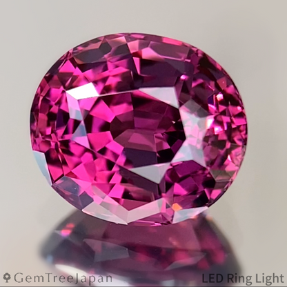 【SP Trial Price】"Table Cube Cut 2" Rhodolite Garnet 2.252ct / Tanzania