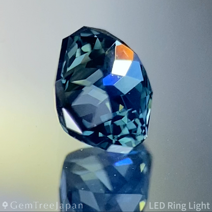 Greenish Blue Sapphire 0.605ct / Cameroon
