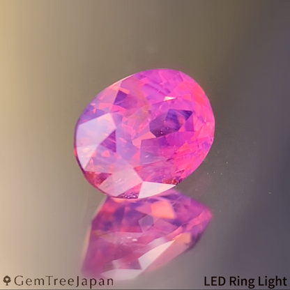 Un-Heat Padparadscha Sapphire 0.698ct / Sri Lanka