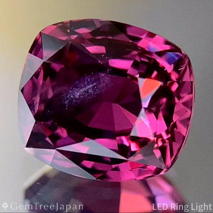 Pinkish Purple Sapphire 2.038ct / Madagascar