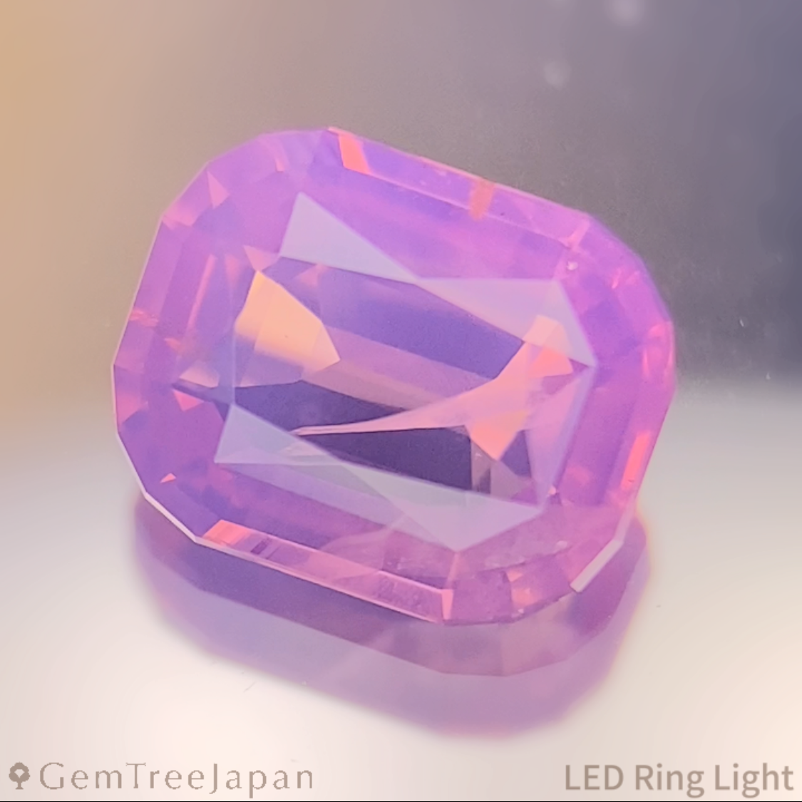 Un-Heat Padparadscha Sapphire 1.118ct / Sri Lanka