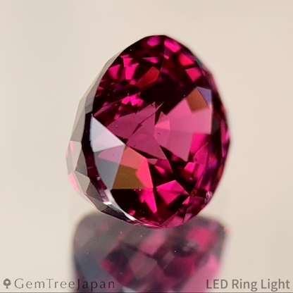 Rhodolite Garnet 2.098ct / Tanzania
