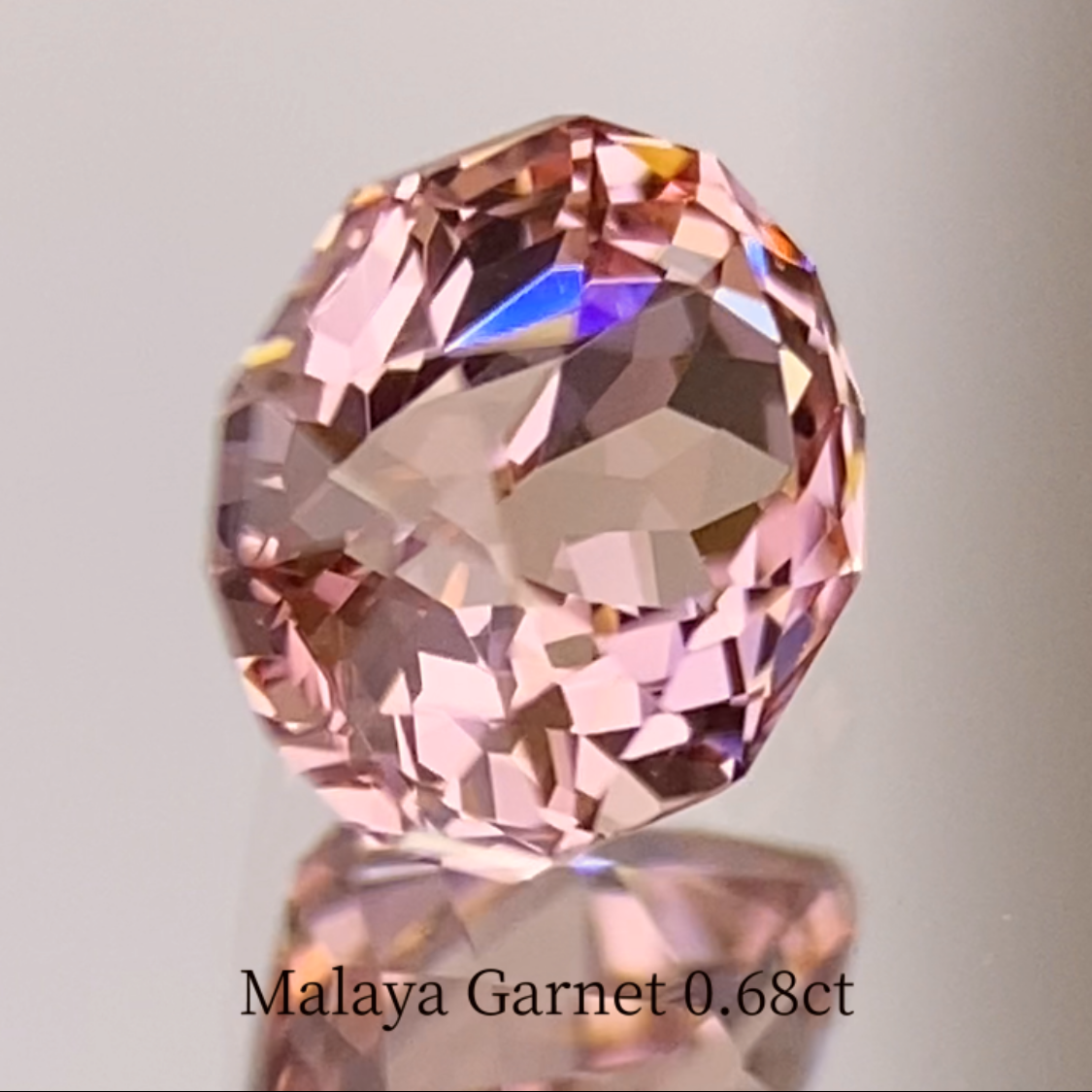 Malaya Garnet 0.68ct