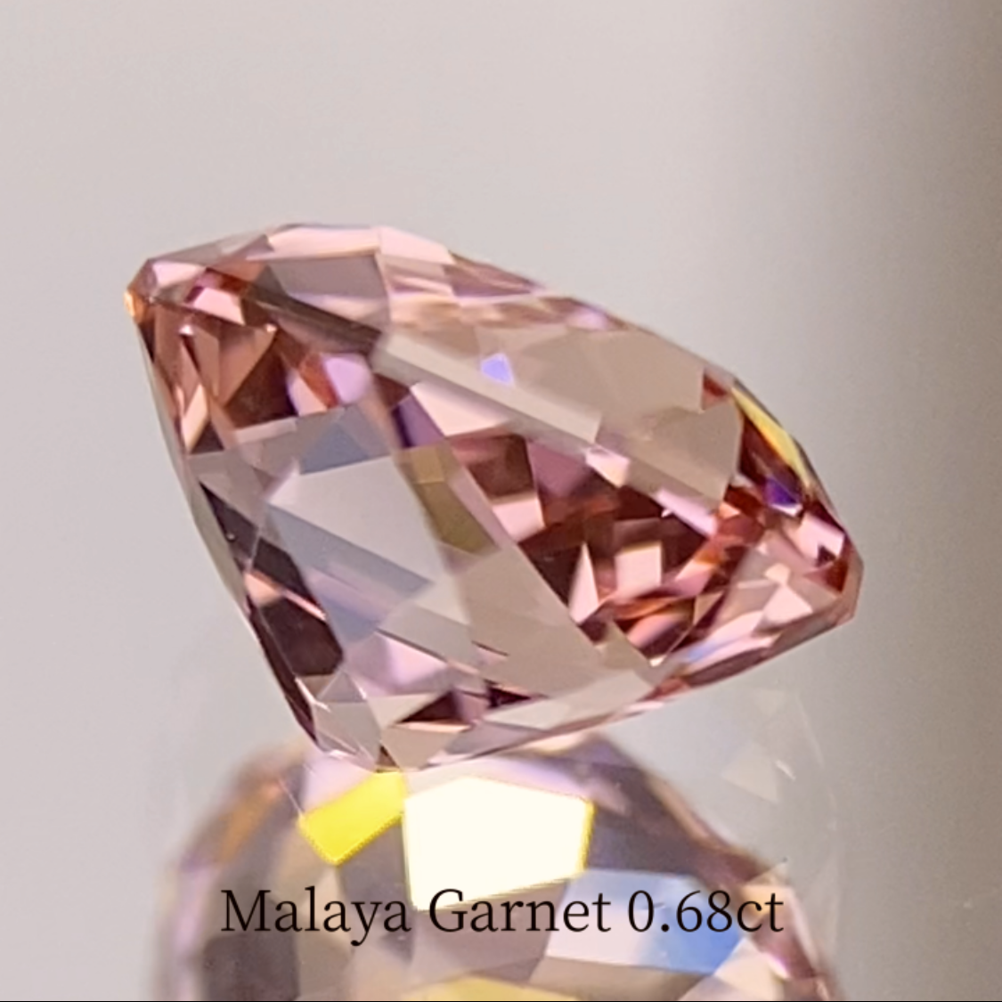 Malaya Garnet 0.68ct