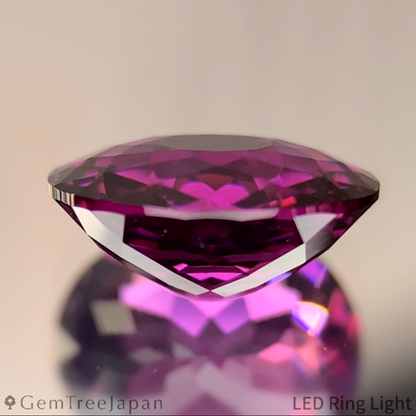 "Super Gira" Rhodolite Garnet 2.171ct / Tanzania