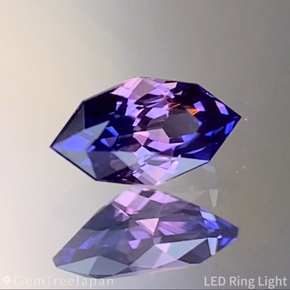 【One Price】Parti-Color Sapphire 0.317ct / Madagascar