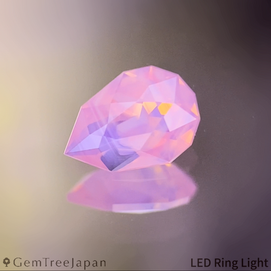 Un-Heat Padparadscha Sapphire 0.319ct / Vietnam