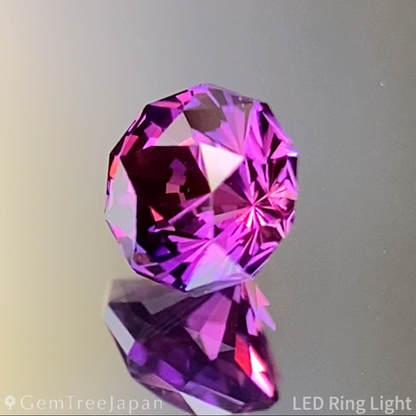 Purplish Pink Sapphire 0.360ct / Sri Lanka