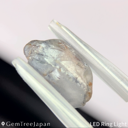 "Sleepy Rainbow" Un-Heat Parti-Color Sapphire 1.439ct / Kanchanaburi (Thailand)