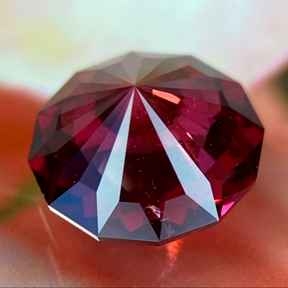 Rhodolite Garnet 1.44ct / Vietnam 