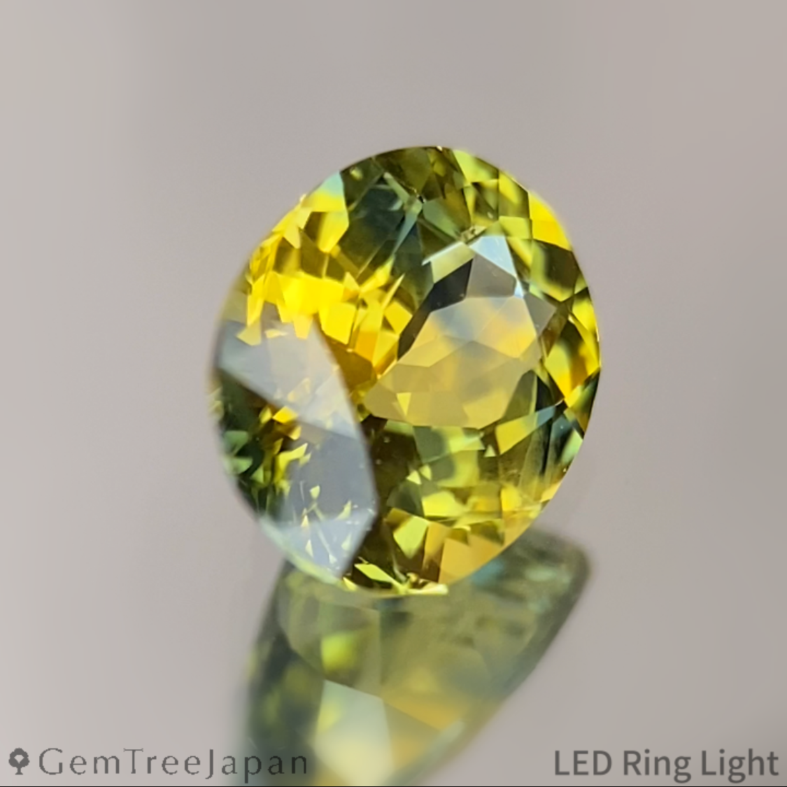 Un-Heat Parti-Color Sapphire 0.923ct / Kanchanaburi