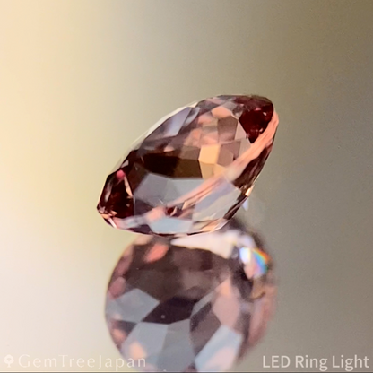 Purplish Orange Sapphire 0.530ct / Madagascar