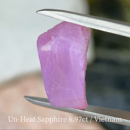 Un-Heat Sapphire 6.97ct  / Vietnam