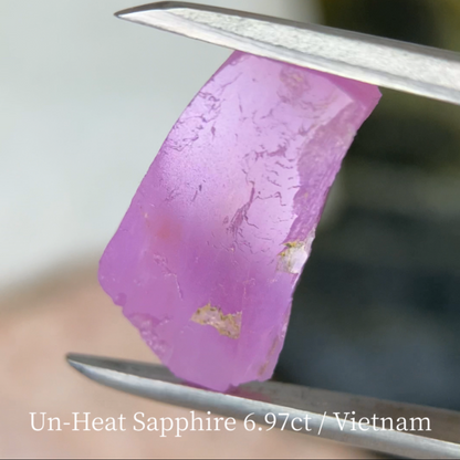 Un-Heat Sapphire 6.97ct  / Vietnam