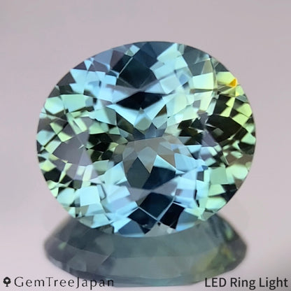 Un-Heat Parti-Color Sapphire 2.208ct / Thailand (Kanchanaburi)
