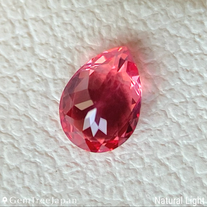 Orangy Pink Spinel 0.254ct / Vietnam