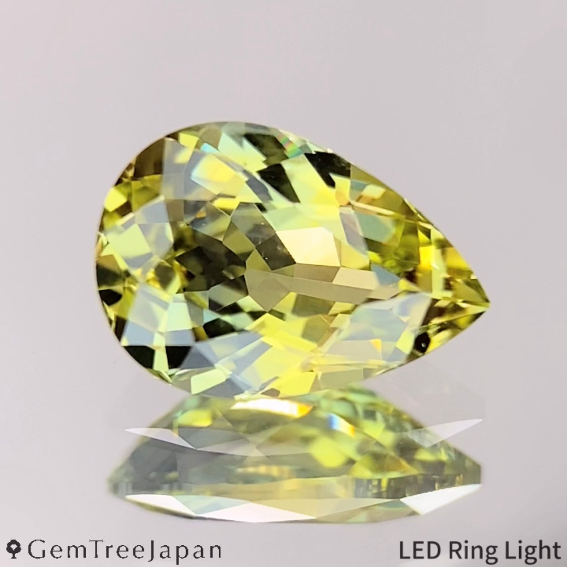 Un-Heat Parti-color Sapphire 1.231ct / Thailand(Kanchanaburi)
