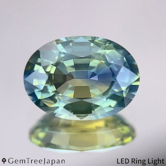 Parti-color Sapphire 1.108ct / Thailand (Kanchanaburi)