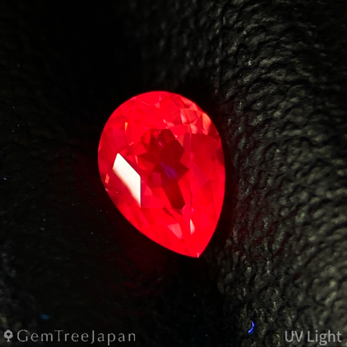 Orangy Pink Spinel 0.254ct / Vietnam