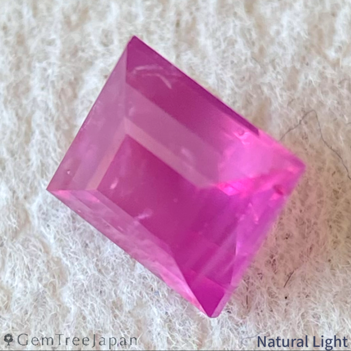 Un-Heat Ruby 0.944ct / Burma