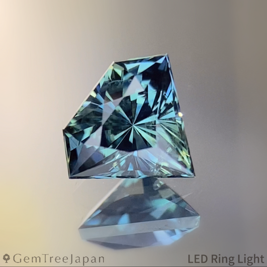 【Trial Price】Greenish Blue Sapphire 0.628ct / Madagascar