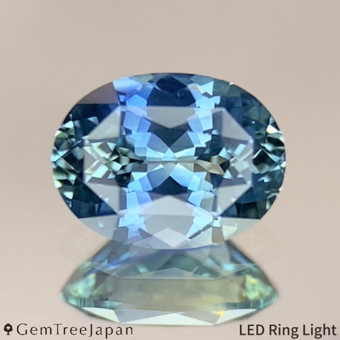Parti-color Sapphire 0.863ct / Thailand (Kanchanaburi)