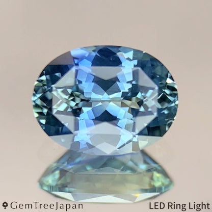 Parti-color Sapphire 0.863ct / Thailand (Kanchanaburi)