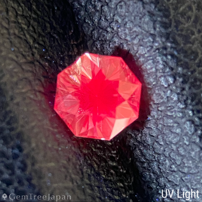 Pinkish Orange Sapphire 0.434ct / Madagascar