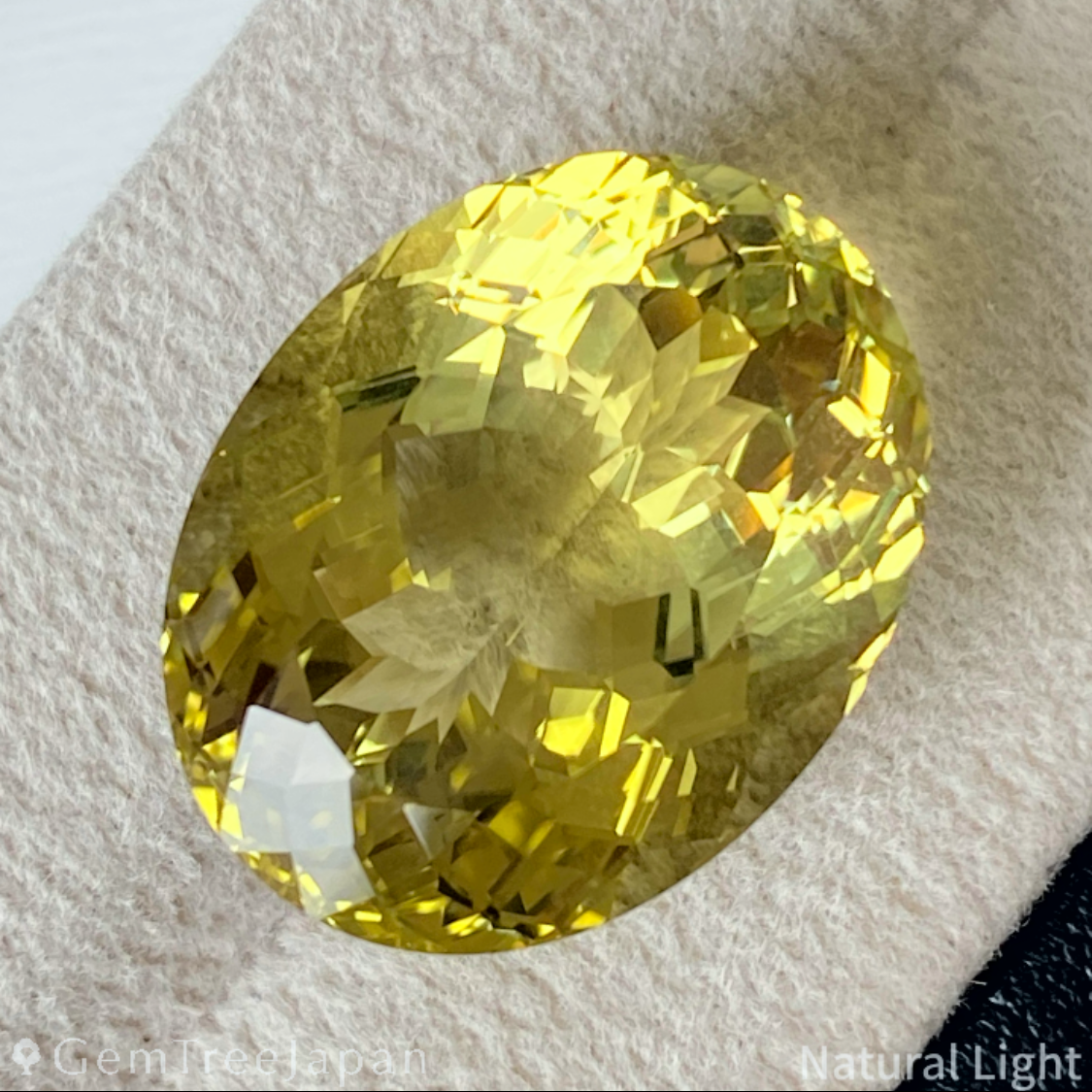 Lemon Quartz 26.83ct