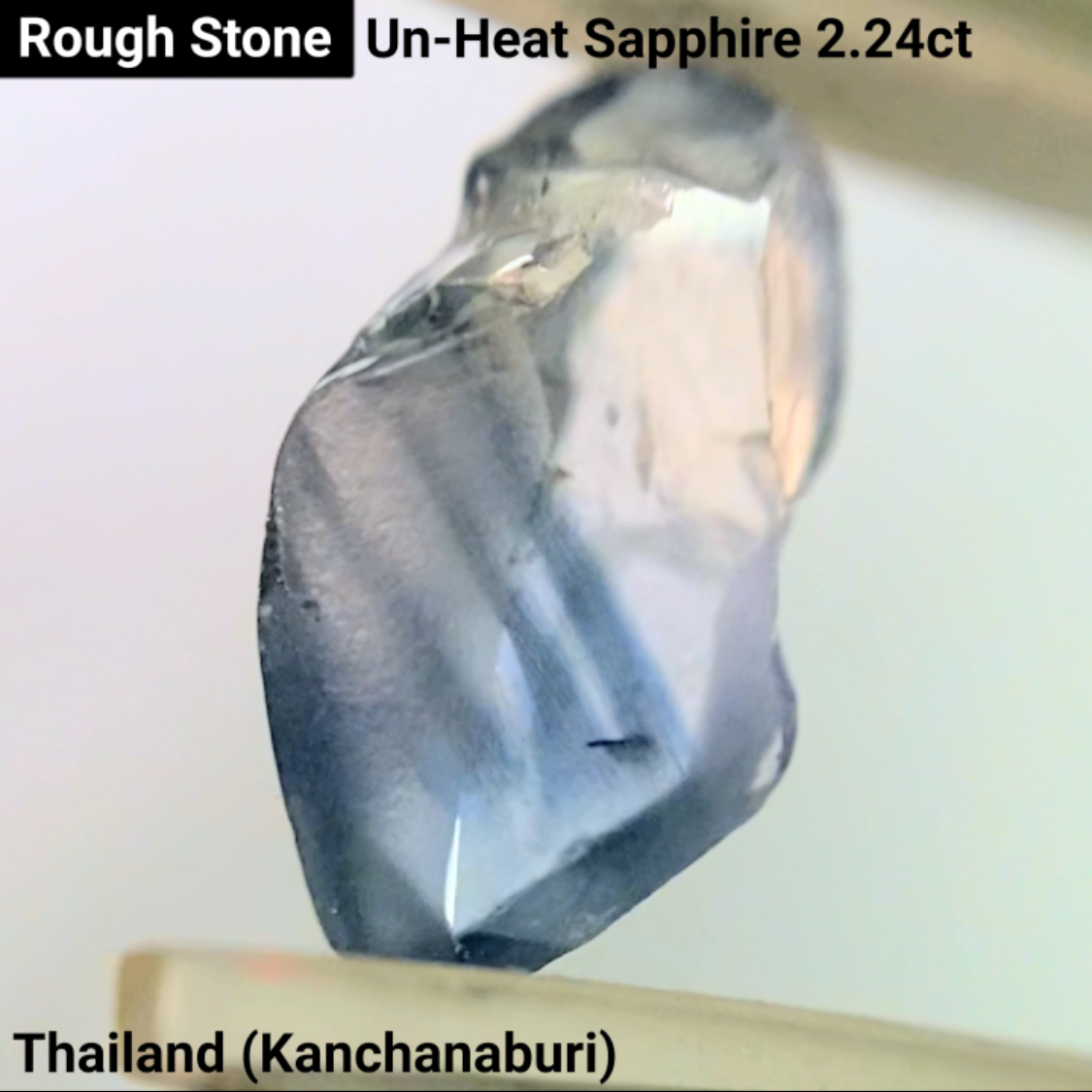 [from Rough] Unheated Sapphire 0.893ct / Kanchanaburi