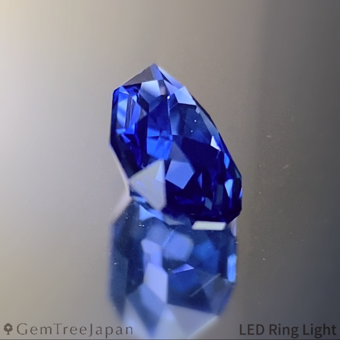 Cornflower Blue Sapphire 0.470ct / Burma