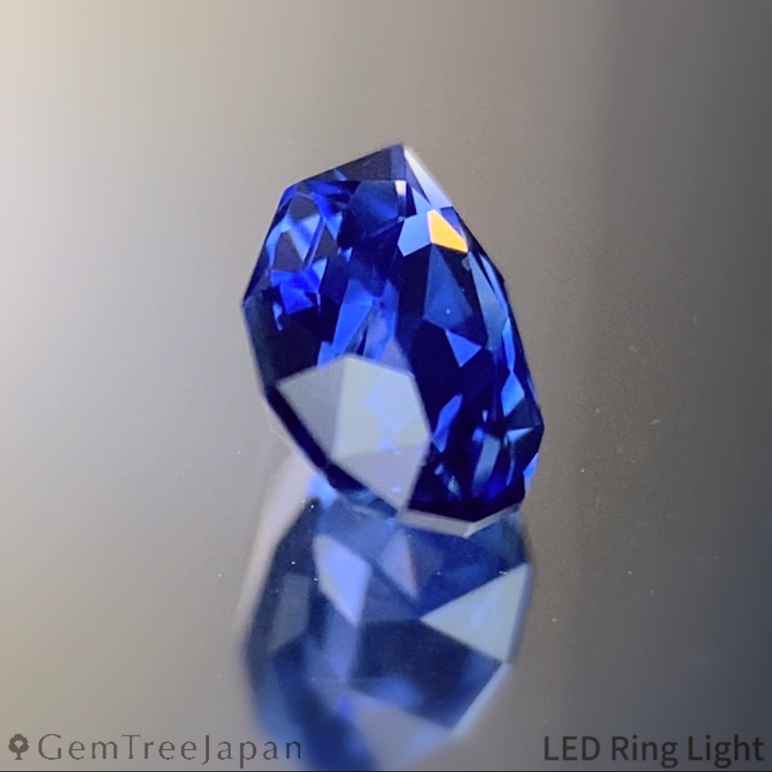 Cornflower Blue Sapphire 0.470ct / Burma