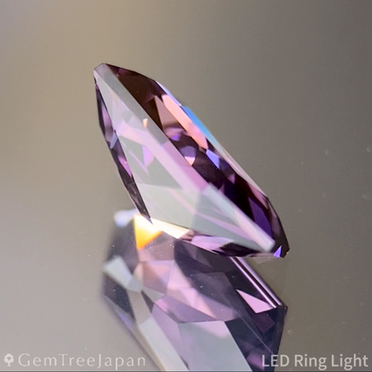 Pinkish Violet Spinel 0.994ct / Sri Lanka