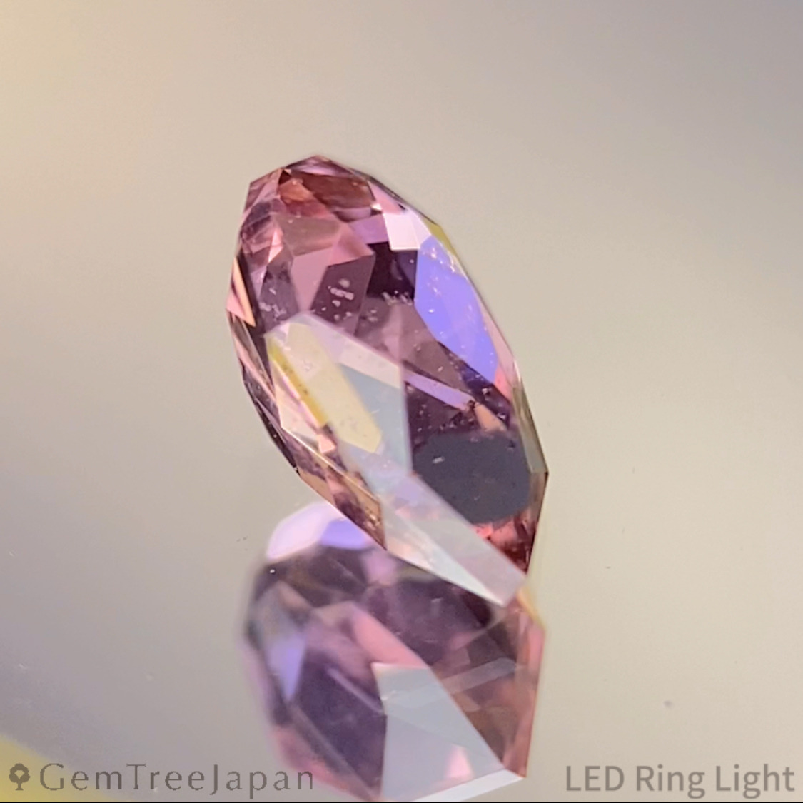 Unheated Sapphire 0.584ct / Madagascar