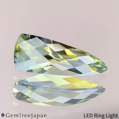 Un-Heat Parti-Color Sapphire 0.910ct / Thailand (Kanchanaburi)